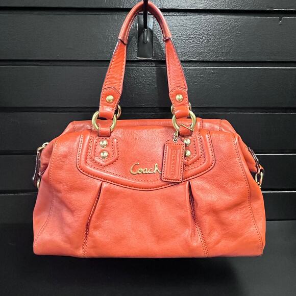 SOLD !!! Coach Orange Leather Shoulder Handbag - Picture 1 of 6